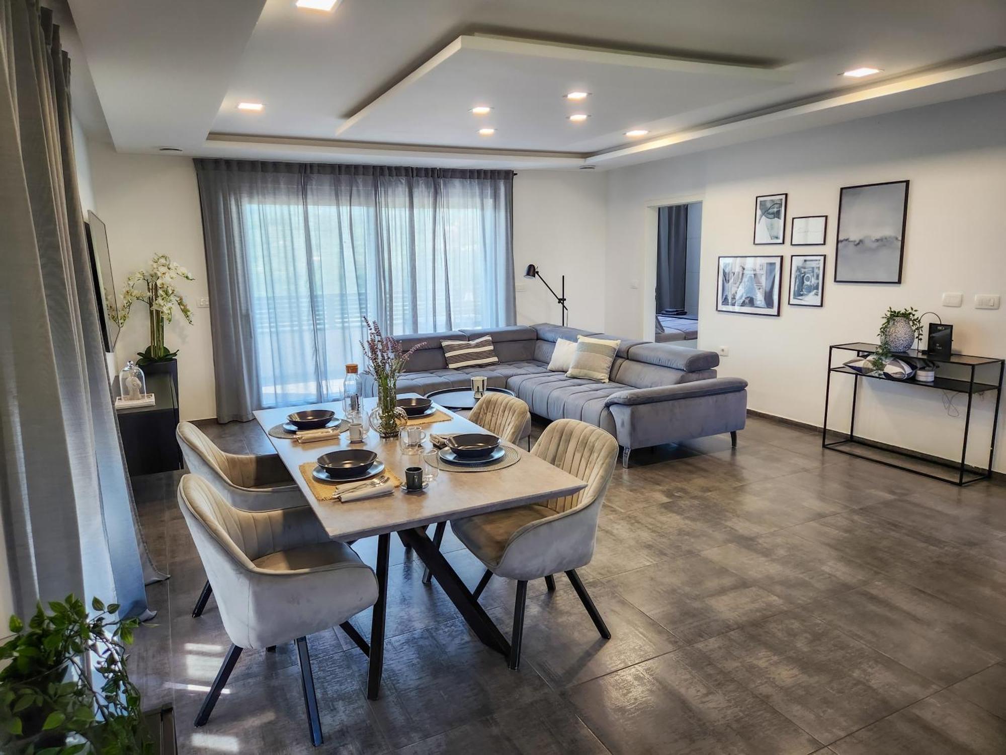 Villa Capris Apartments Копер Экстерьер фото